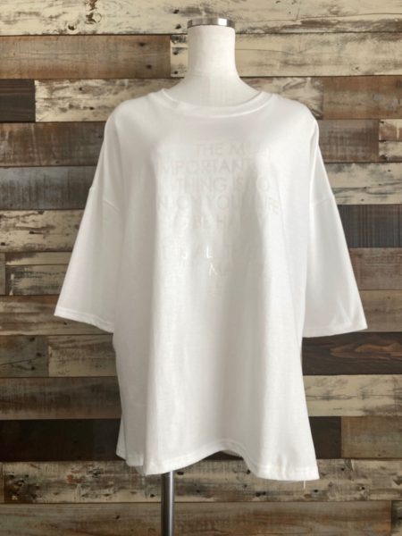 『ロゴサイドスリットプルオーバー』フロント/and LIFE’s(アンドライフス)